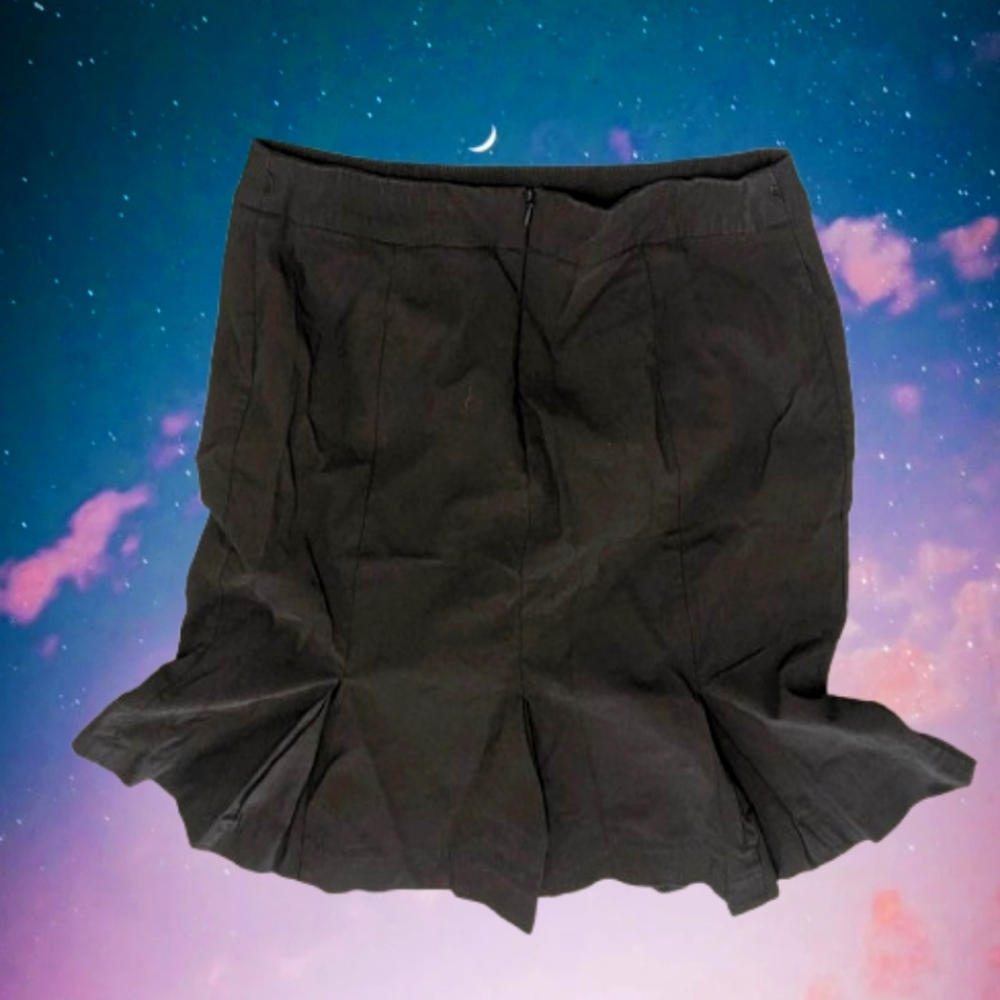 Elegant Black Pleated Flare Skirt Women's Size 6